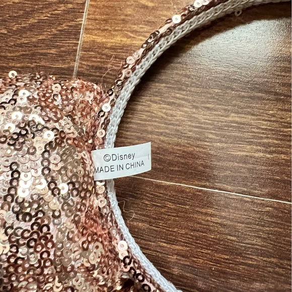 Disney Rose Gold Sequin Minnie Mouse Ears - Picture 3 of 3